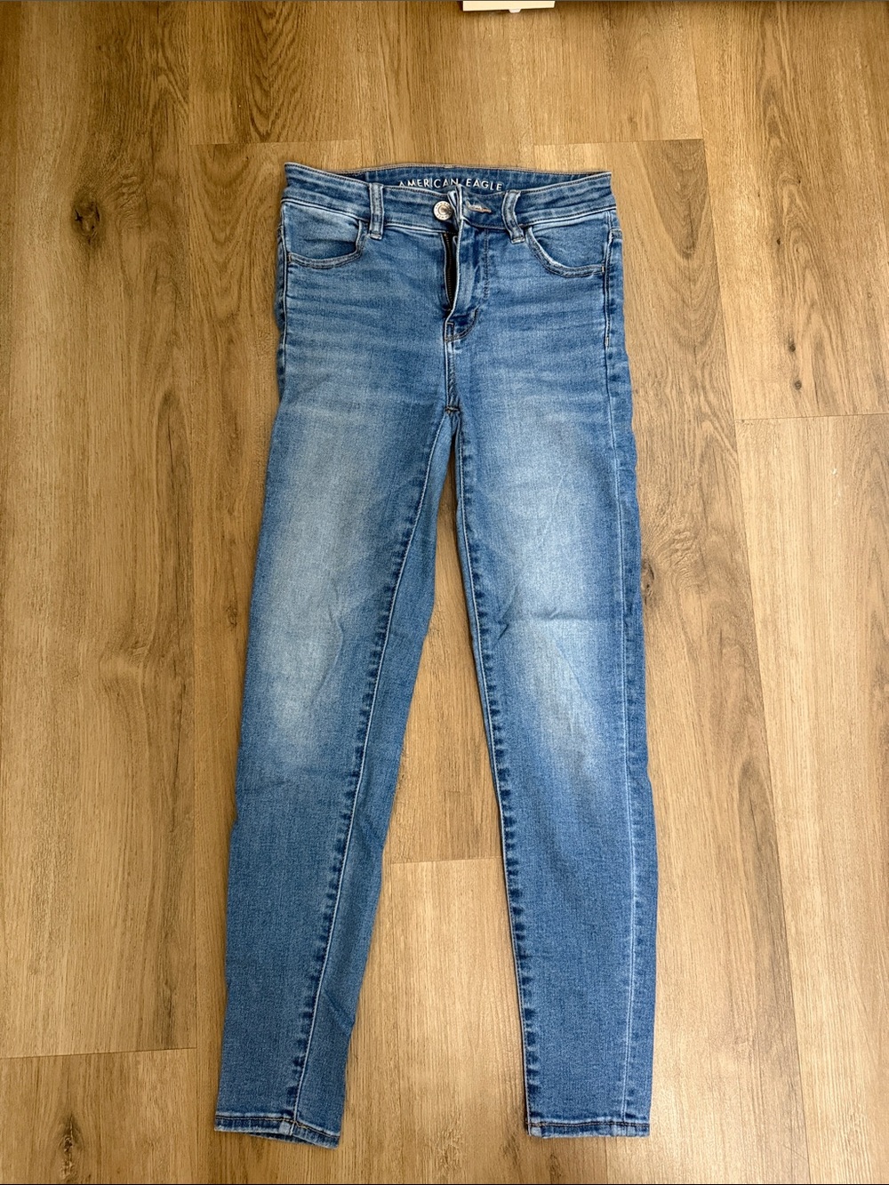 American Eagle Outfitters Light Blue Skinny Jeans
